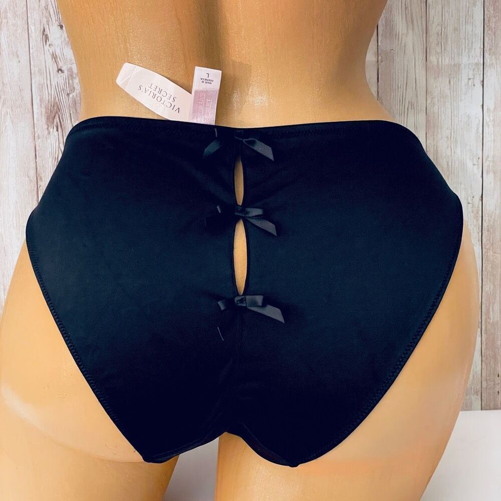 NWT Victoria’s Secret L Vintage Black Little Sexy Gaps & Bows on back panty